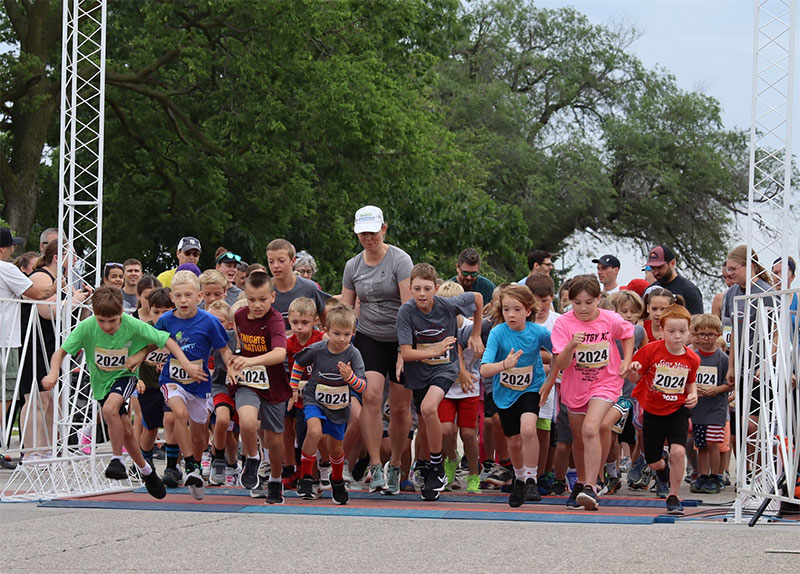 Firecracker 4 Mile Run